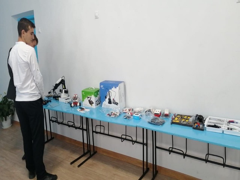 Собираем роботов